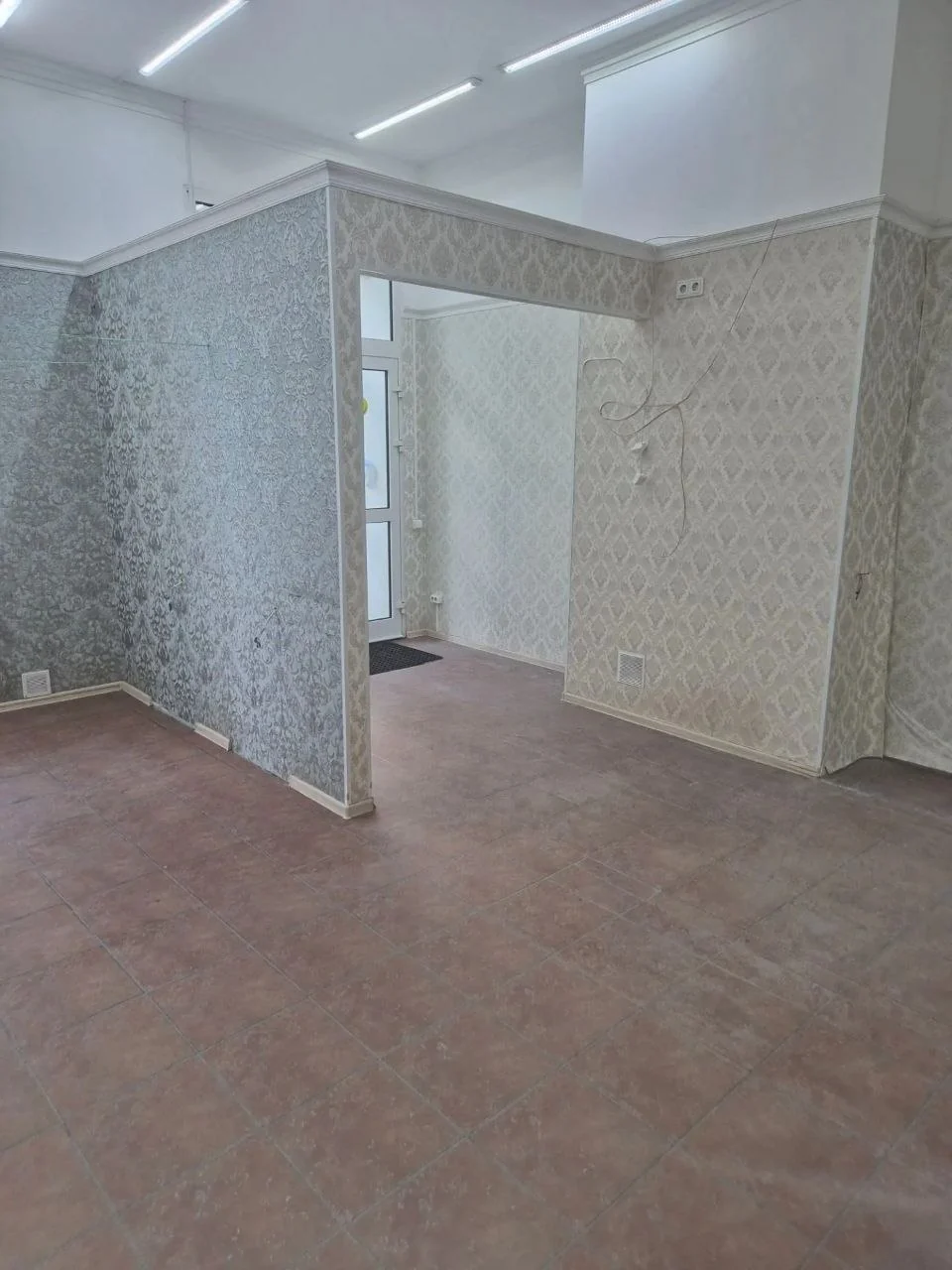 Офис 126,8 м² — первая линия домов: фотография 8