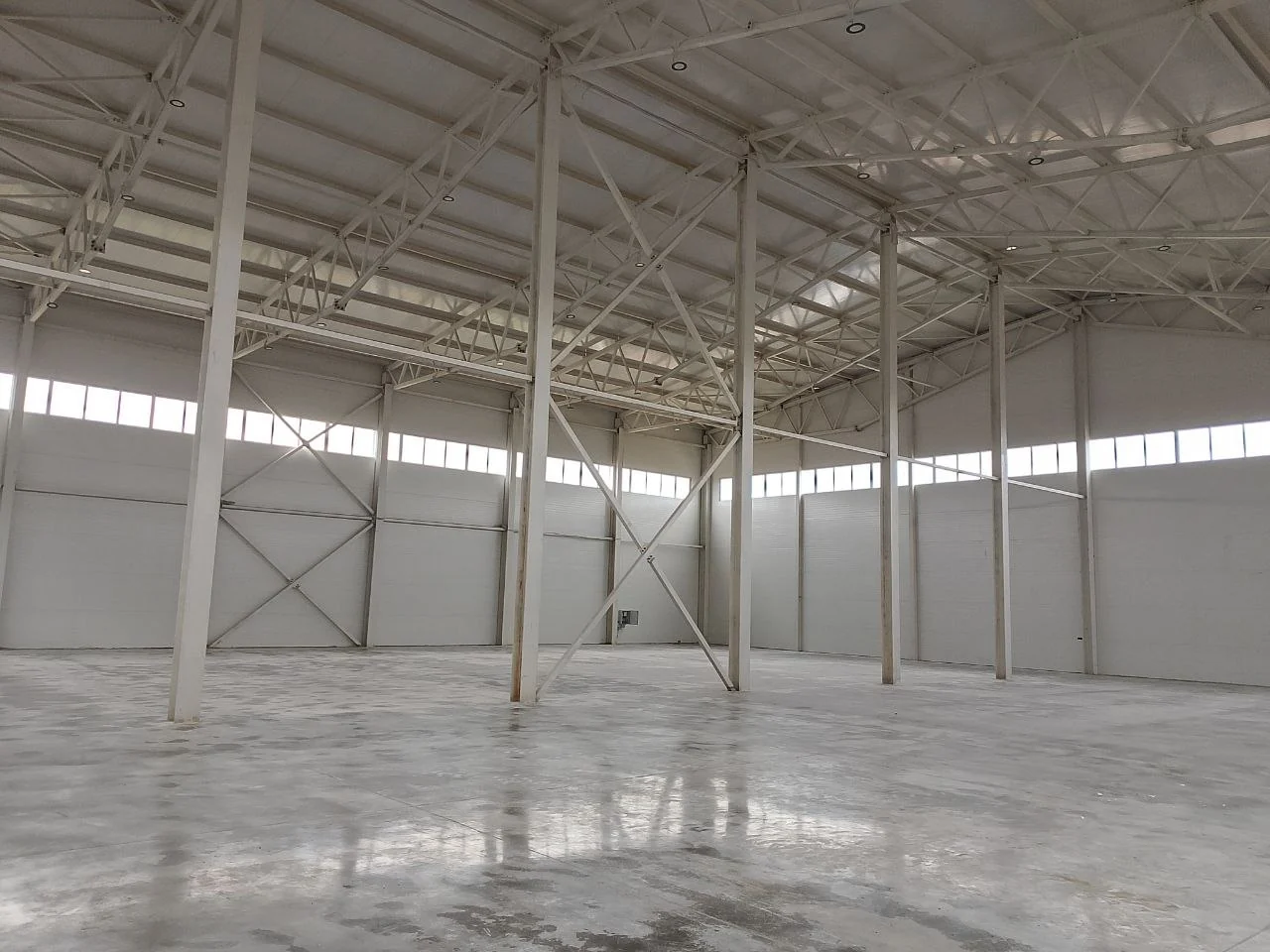 Склад 1 500 м² в Коргашино: фотография 2